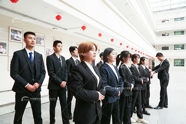 甘肃新东方技工学校