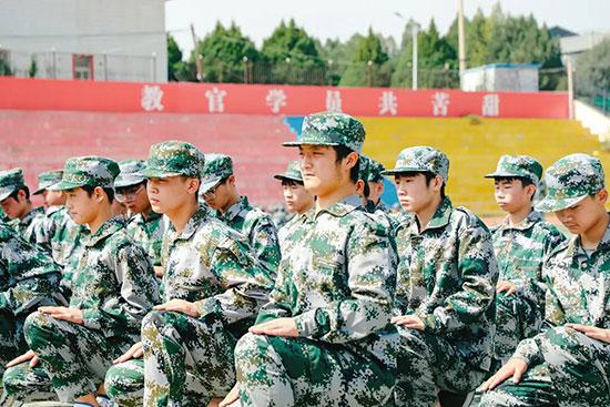 燃动九月！甘肃新东方高级技工学校军训仪式来袭，解锁成长新征程~