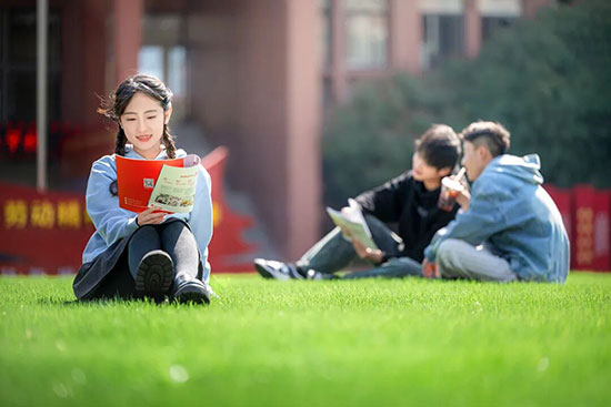 中专、技校、职高、普高家长收藏!孩子说“不想上了”?这所学校,给迷茫家长的新选择!